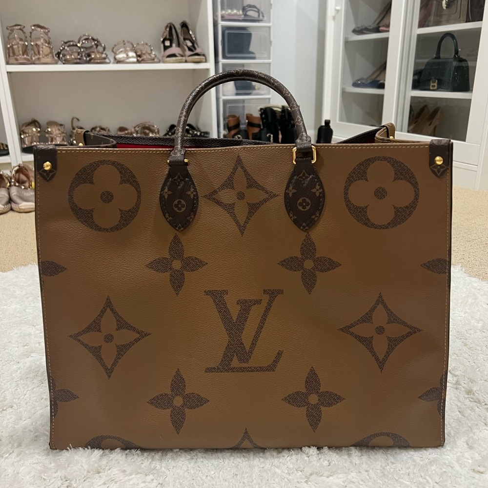 Louis Vuitton On The Go GM
